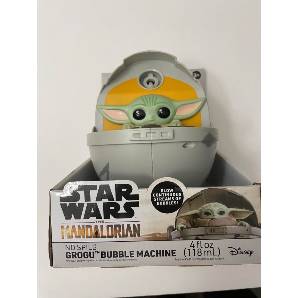 NIB- Star Wars Baby Yoda Bubble Machine